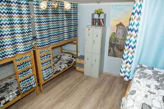 Гостиница Koenig Hostel Калининград Спальное место на двухъярусной кровати в общем номере для мужчин-5