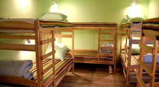 Гостиница Koenig Hostel Калининград Кровать в общем 8-местном номере для мужчин-1