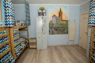 Гостиница Koenig Hostel Калининград Спальное место на двухъярусной кровати в общем номере для мужчин-7